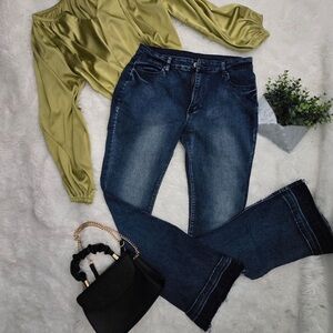 Stylish Indigo Flare Jeans